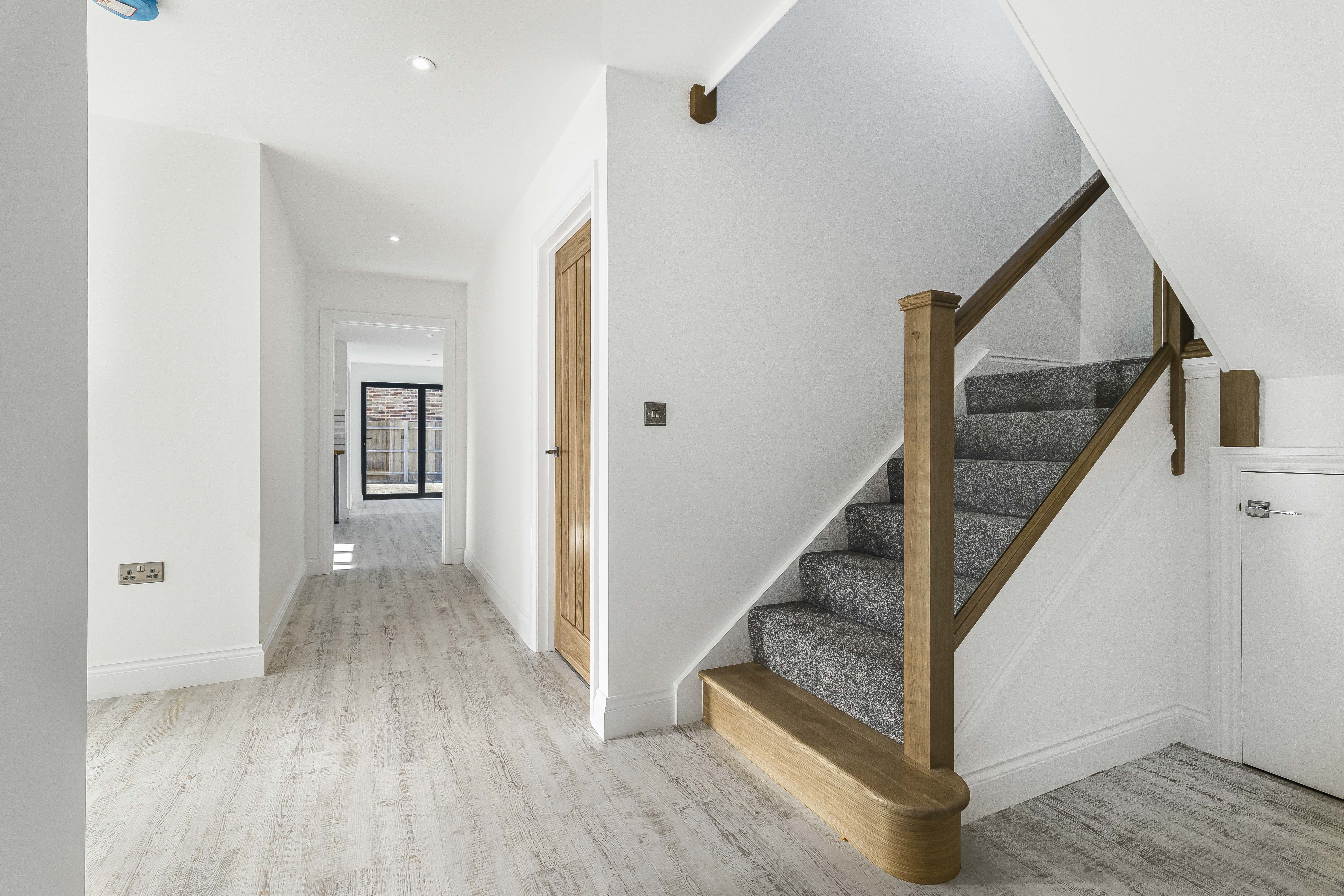 1C123fca 34Ae 4Cdc Aba6 Aef6c01b3374