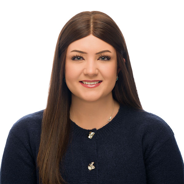 Katie Bates