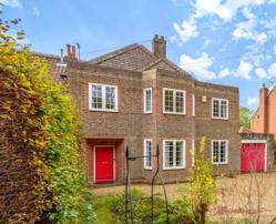 Former home of renowned artist Edward Seago comes on the market